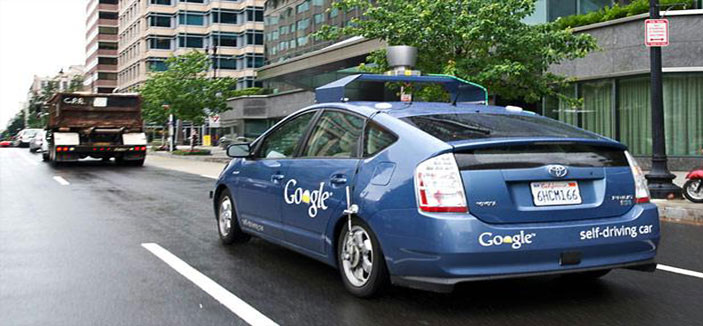 جوجل دشَّنت سيارتها ذاتية القيادة 