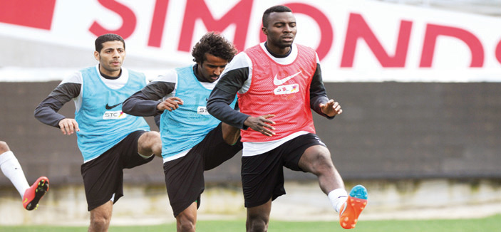 هوساوي ومعاذ يتحدثان للإعلام 