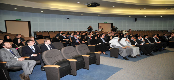 أكدوا على القطاع الخاص أهمية إيجاد فرص وظيفية للشباب السعودي 