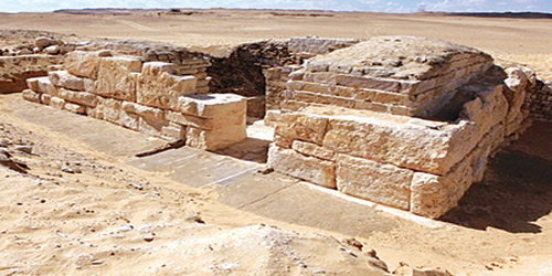 اكتشاف مقبرة أثرية لملكة فرعونية جديدة بأبو صير الأثرية 