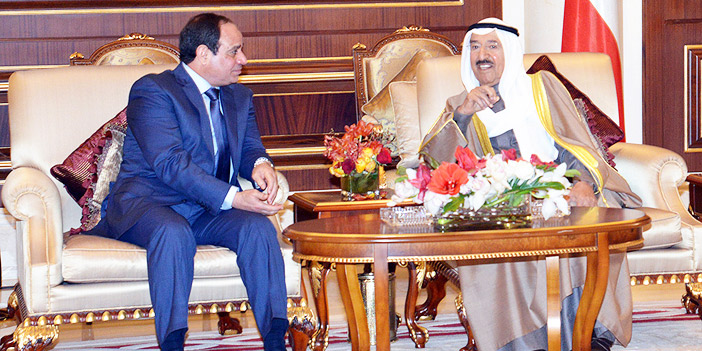  الشيخ صباح خلال مباحثاته الرسمية مع السيسي أمس في الكويت - أ.ف.ب