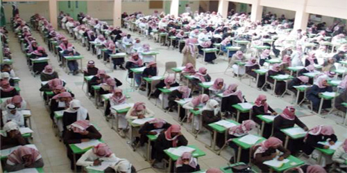 أكثر من (15) ألف طالب وطالبة يؤدون اختباراتهم بالمجمعة 