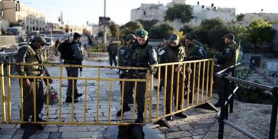 الجيش الإسرائيلي يشن حملة اعتقالات واسعة وتفتيش في القدس 