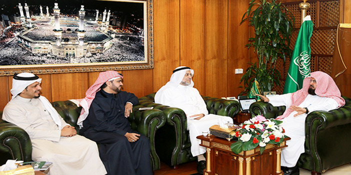  د .السديس يستقبل الوفد