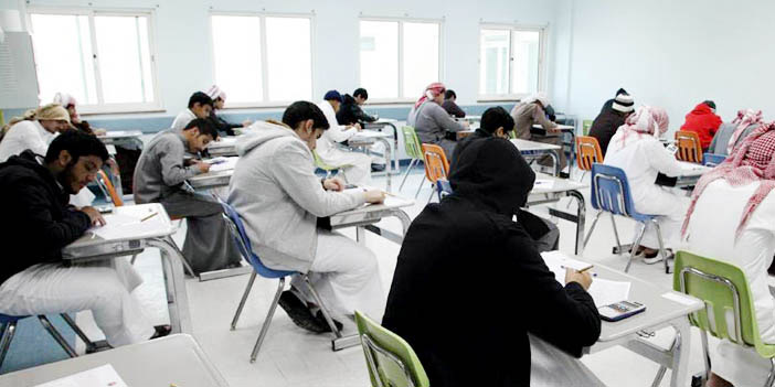  المشروع موجه للطلاب في مادتي العلوم والرياضيات للمرحلة المتوسطة