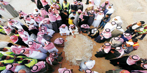 المثقفون والأدباء والشعراء: 