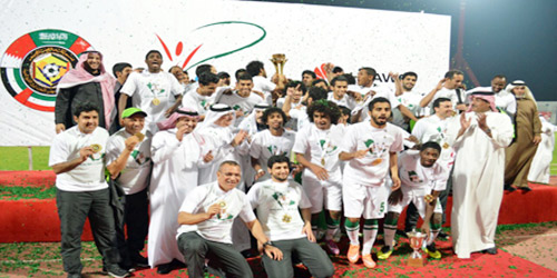  منتخبنا الأولمبي متوجاً بكأس الخليج