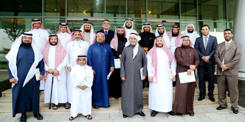 جامعة الملك خالد تنظم دورتين في دبي 