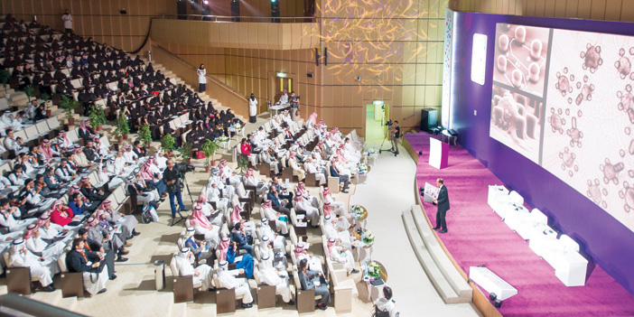 مهرجان العلوم والإبداع يواصل فعالياته بجلسات ومحاضرات علمية 