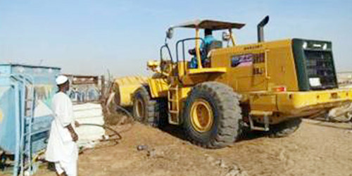  إزالة مخلفات الحظائر