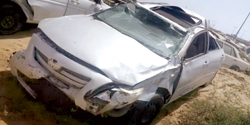  السيارة بعد انقلابها