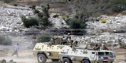 مقتل 5 إرهابيين وإصابة 3 في قصف جوي للجيش المصري بسيناء 