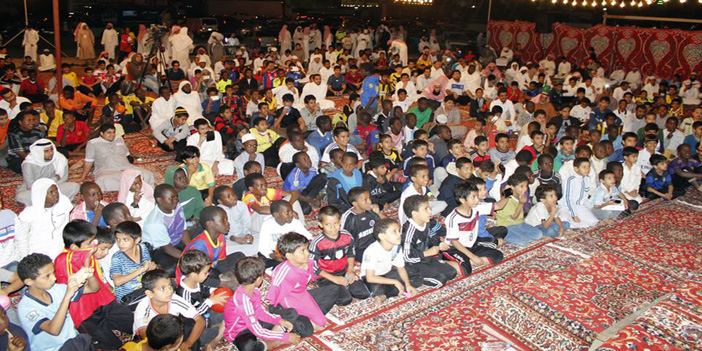  حضور غفير للملتقى