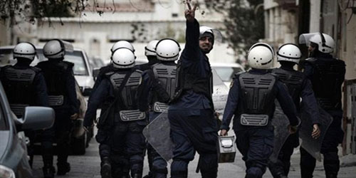 البحرين تتهم 17 شخصاً بتشكيل جماعة إرهابية وتنفيذ تفجيرات 