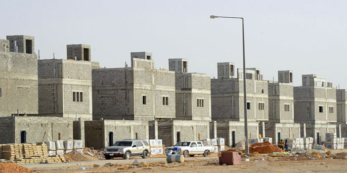 أكد أن تأجيلها لا يعني حرمان المقترضين.. الصندوق العقاري: 