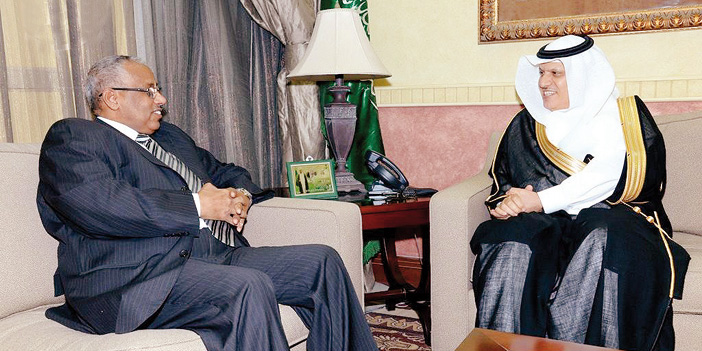 وزير النقل يستقبل السفير الإرتيري 