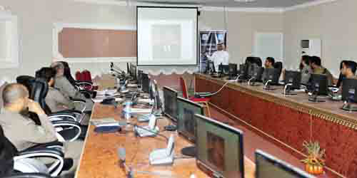  مشاركون في الدورة