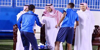 مدرب الهلال يستبعد الوزري وسامراس عن مواجهة الشباب 