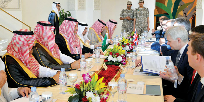 الأمير سعود الفيصل يبحث مع هاموند قضايا الاهتمام المشترك 