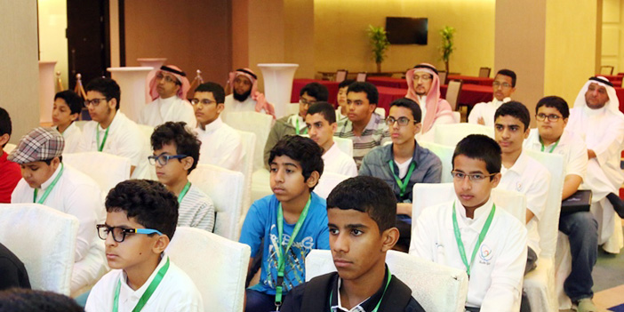  جانب من الطلاب المشاركين