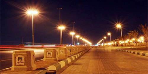  مدخل مدينة نجران كما بدا أمس الأول مناراً