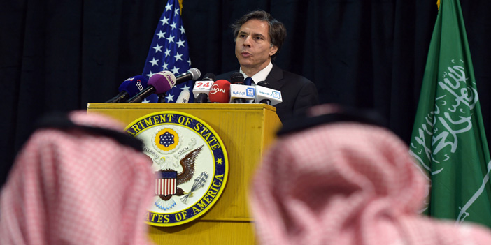 في مؤتمر صحفي عقده في الرياض.. نائب وزير الخارجية الأمريكي: 