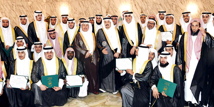 رعى تخريج الدفعة 59 لطلاب جامعة الإمام.. الأمير فيصل بن بندر: 
