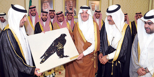  الأمير سعود بن نايف يدشن الموقع والشعار