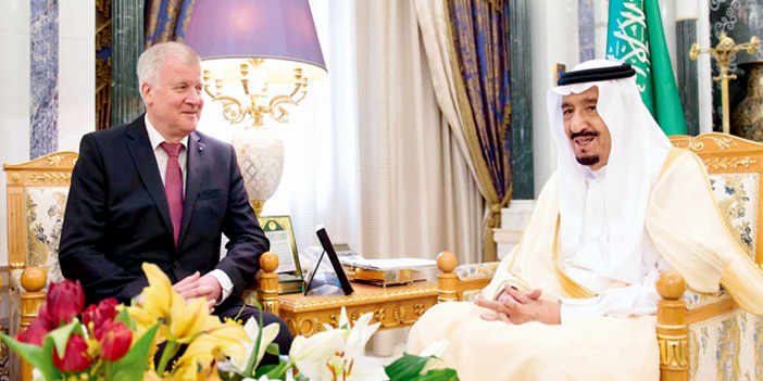 خادم الحرمين الشريفين يستقبل رئيس وزراء ولاية بافاريا الألمانية 