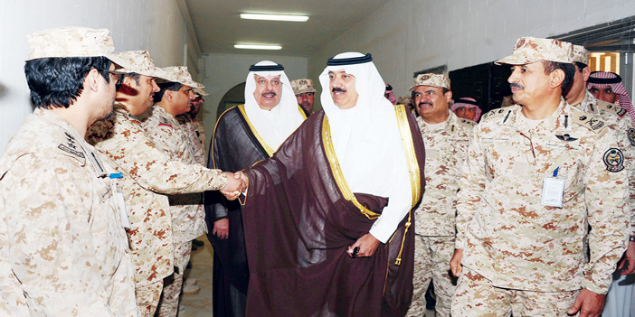 الأمير متعب بن عبدالله تفقد جاهزية قوات الحرس المشاركة 