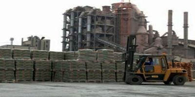 تحسن الطلب على الأسمنت بدعم من مشروعات البنية التحتية ورسوم الأراضي البيضاء 