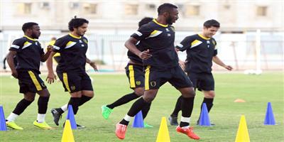 بيتوركا يستبعد (نور والمنتشري) أمام التعاون 