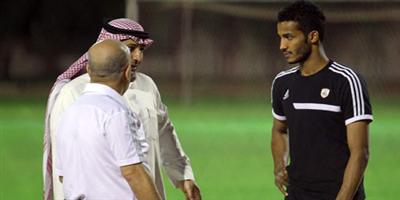 الشباب يبدأ الاستعداد للتعاون.. وهزازي يواصل الغياب 