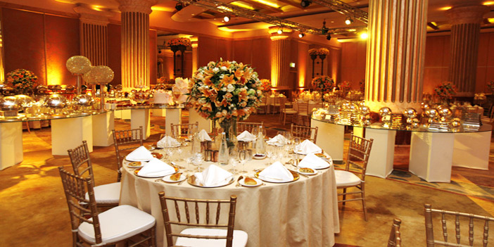 يوفر أرقى خدمات تخطيط الحفلات 