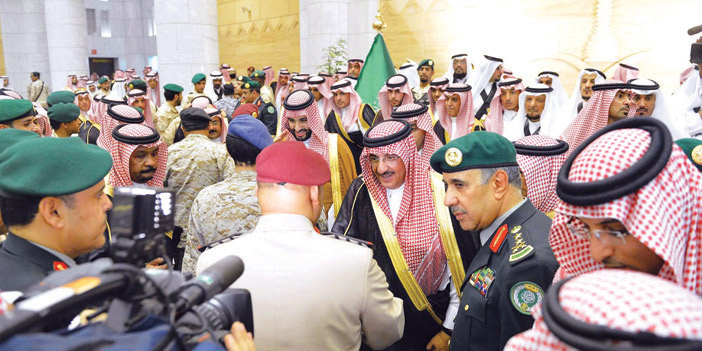 منسوبات جامعة الملك سعود يبايعن ولي العهد وولي ولي العهد 