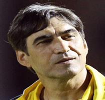 بيتوركا يمنح لاعبي الاتحاد راحة 24 ساعة.. والإدارة تكشف سبب غيابه عن المؤتمر الصحفي 