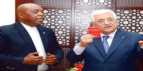  الرئيس الفلسطيني يرفع البطاقة الحمراء في وجه «إسرائيل»
