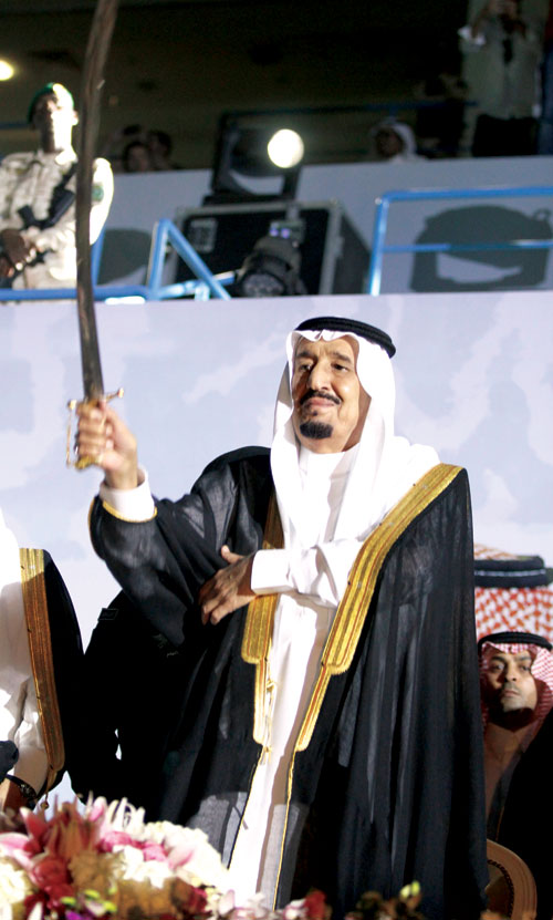 أهالي الرياض: سلمان للوفاء سيدٌ 