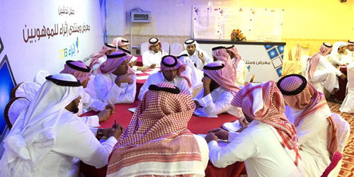  تعليم ينبع يناقش تطوير النقل الخارجي