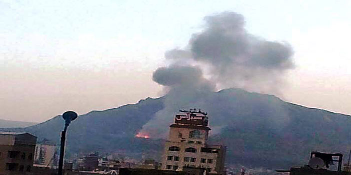 قوات التحالف تقصف مخزن أسلحة للحوثيين قرب صنعاء 