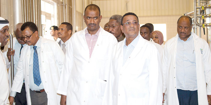 وزير الزراعة السوداني يزور المراعي 