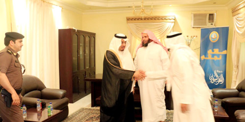  مدير الهيئة في استقبال المحافظ