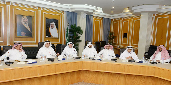  الجبير خلال الاجتماع