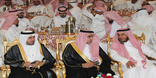  الصقيه وأبو عباة خلال حضور الحفل الختامي