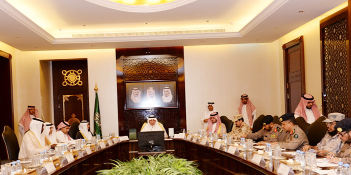  الفيصل يرأس اجتماع لجنة الدفاع المدني
