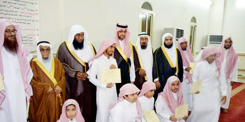  المكرمون مع المشايخ