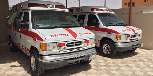  سيارتي إسعاف في المركز