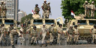 الجيش المصري يضيق الخناق على المعاقل الإرهابية في سيناء 