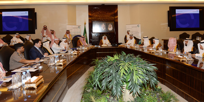 الفيصل مترئسا اجتماع المرصد الحضري بجدة