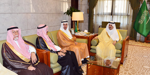 الأمير فيصل بن بندر يستقبل أمين منطقة الرياض 